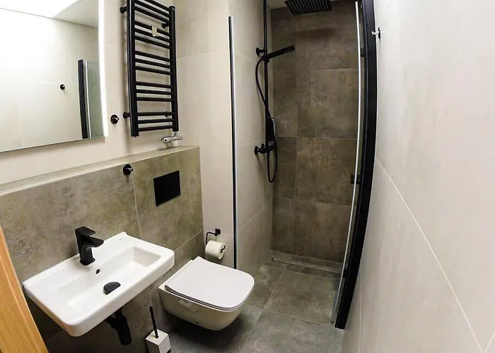 Hot Jacuzzi In Cracow Apartmán *